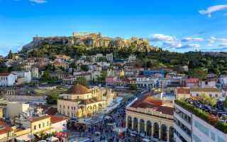 Афины в июле: жаркий туристический сезон