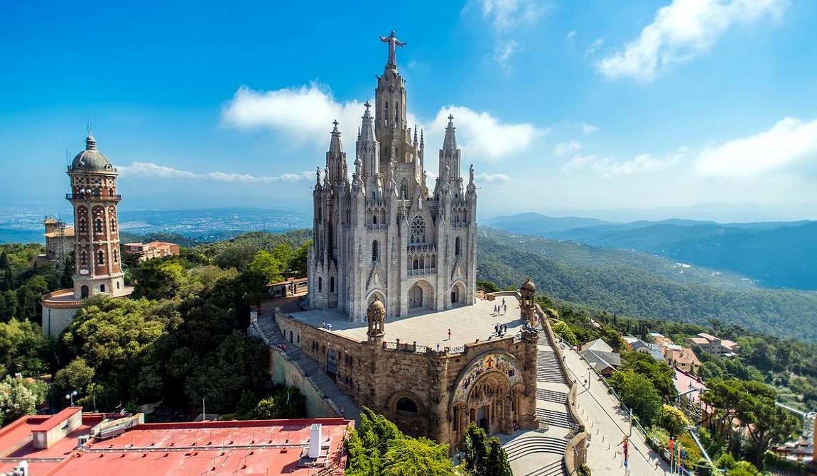 барселона в августе: раскаленное солнце каталонии фото 1