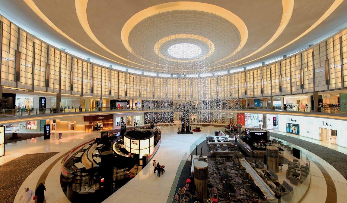 Летний шопинг в Дубае в июне