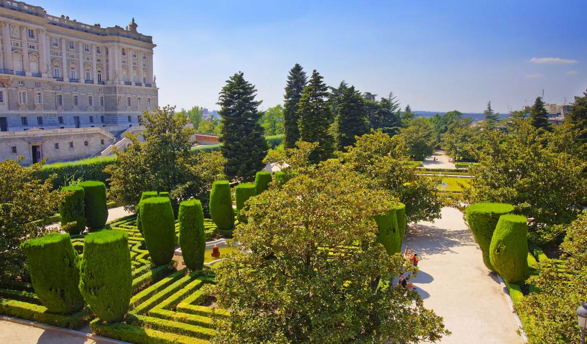 Сады Сабатини в Мадриде