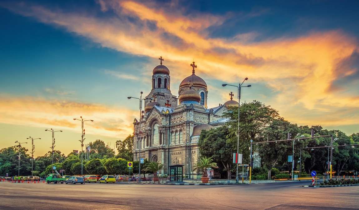 Преимущества отдыха в Варне в июле